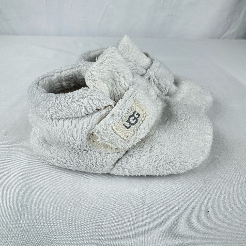UGG Baby Bixbee Bootie in White - Picture 6 of 8